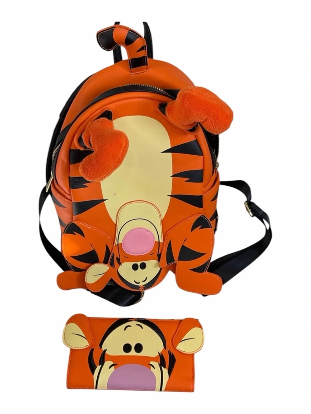 Disney Loungefly Winnie the Pooh Tigger Figural Backpack With Wallet